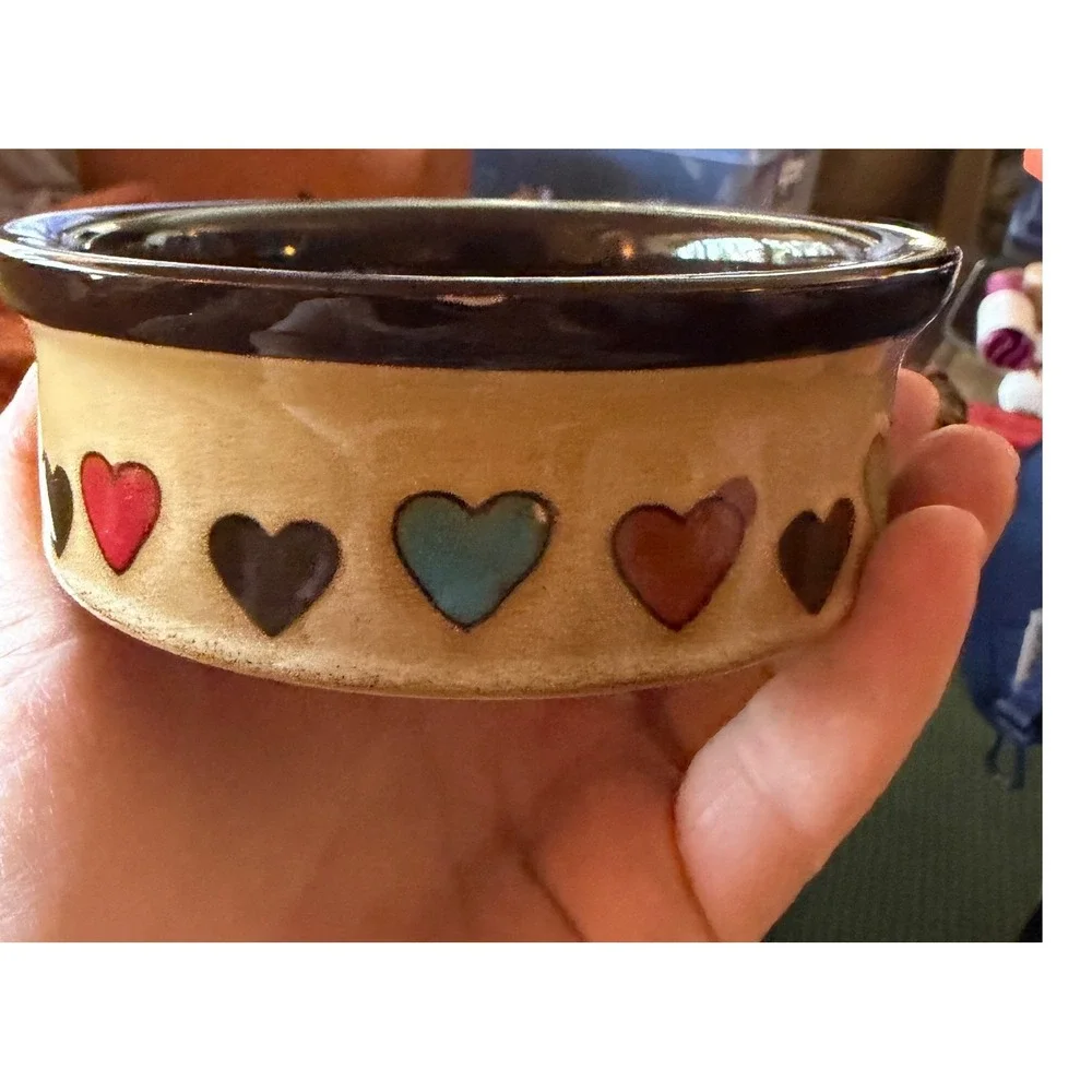 Harmony Ceramic Pet Bowl Small Tan Browniu Multi Heart Print 8oz Dish New